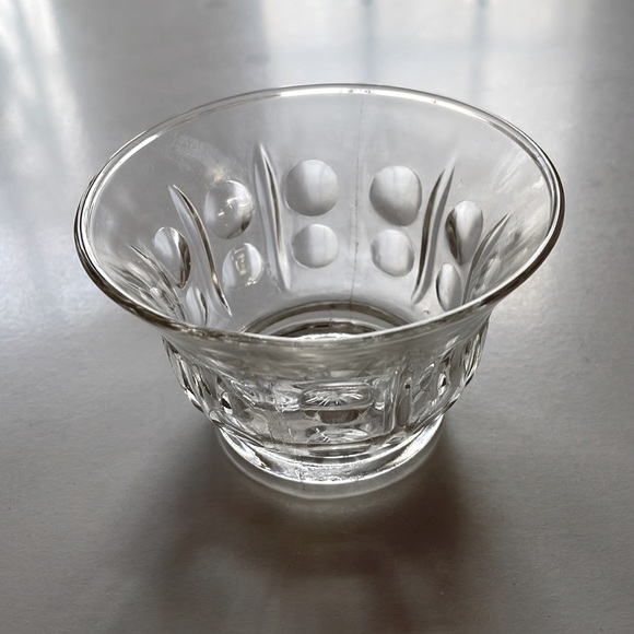 VTG - Depression Glass Dessert Bowls - Picture 2 of 7